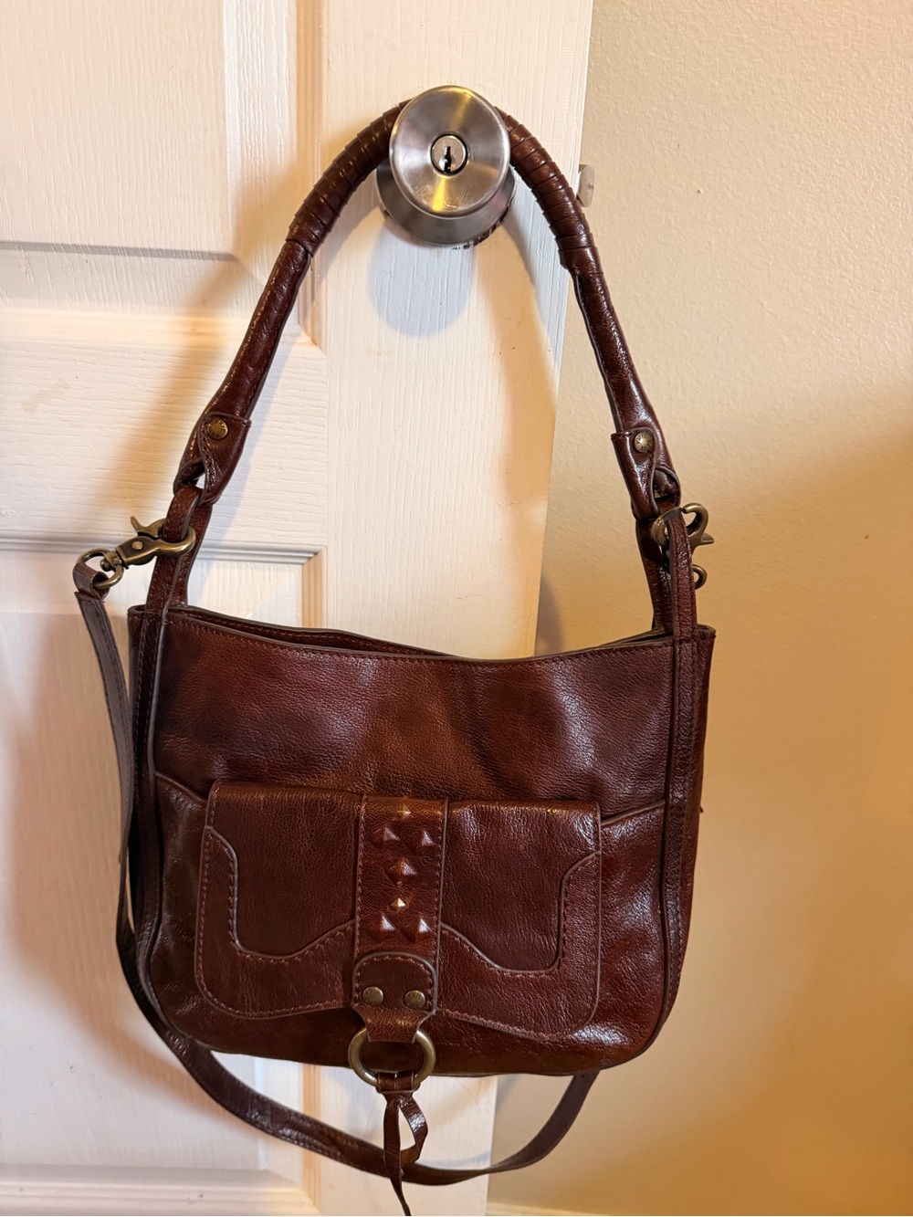 FRYE CORINNE SHOULDER BAG. LIKE NEW!!